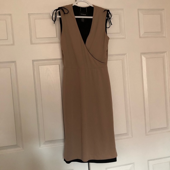 Express Black and Tan reversible dress - Picture 3 of 6